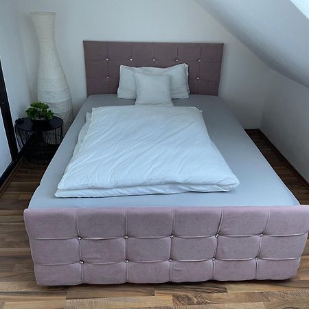 Bequemes Einzelzimmer Im Herzen Von Kassel Eksteriør bilde